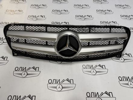  Решетка радиатора на Mercedes GLA x156 до рестайлинг A1568801200  A 156 880 12 00