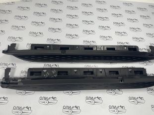 Пороги на Mercedes ML GLE w166 черные Пороги на Mercedes ML GLE w166 черные